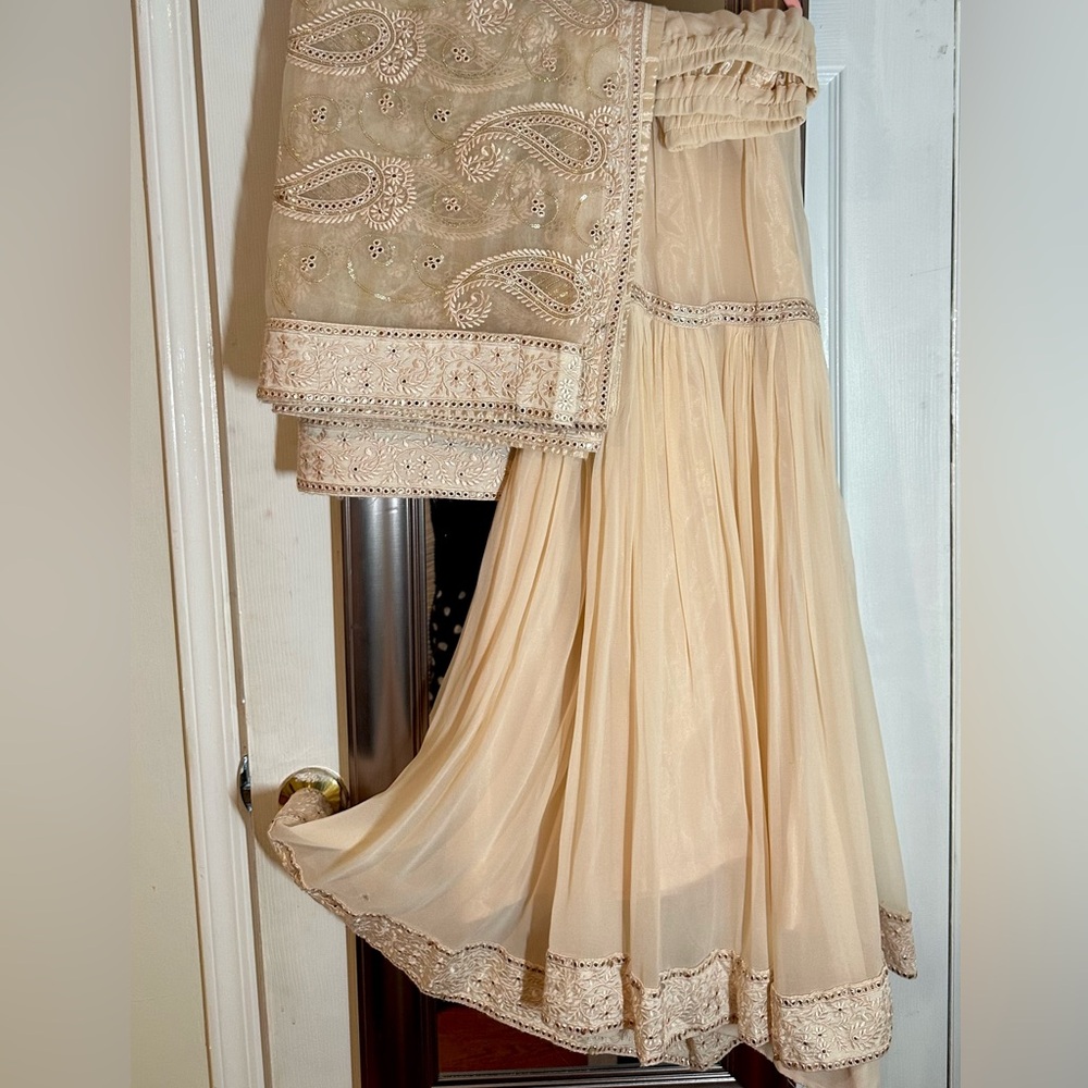 Indian Pakistani Blush Pink/Cream Suit